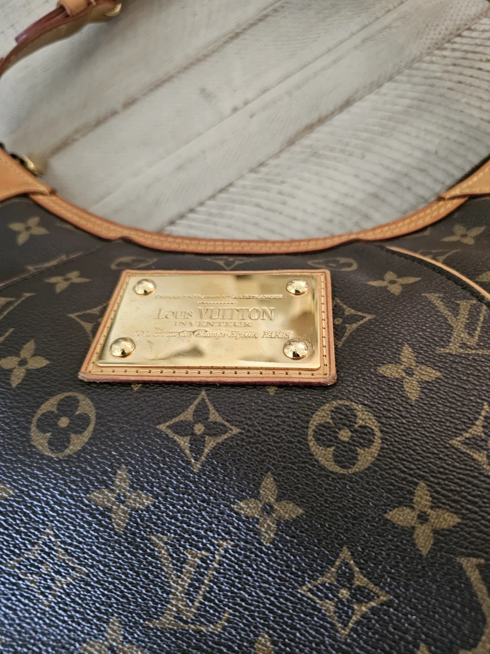 Louis Vuitton Thames GM Brown Monogram Canvas Hobo Bag